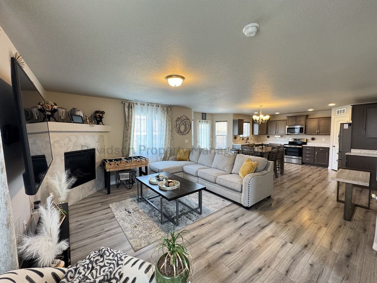 11054 Avena Rd - Photo 2 of 15