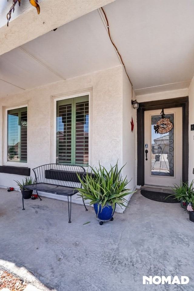 12485 Chamberlain Dr - Photo 4 of 50