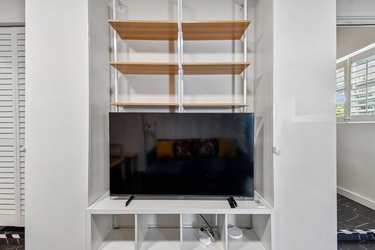 123 Main St - Photo 4 of 18