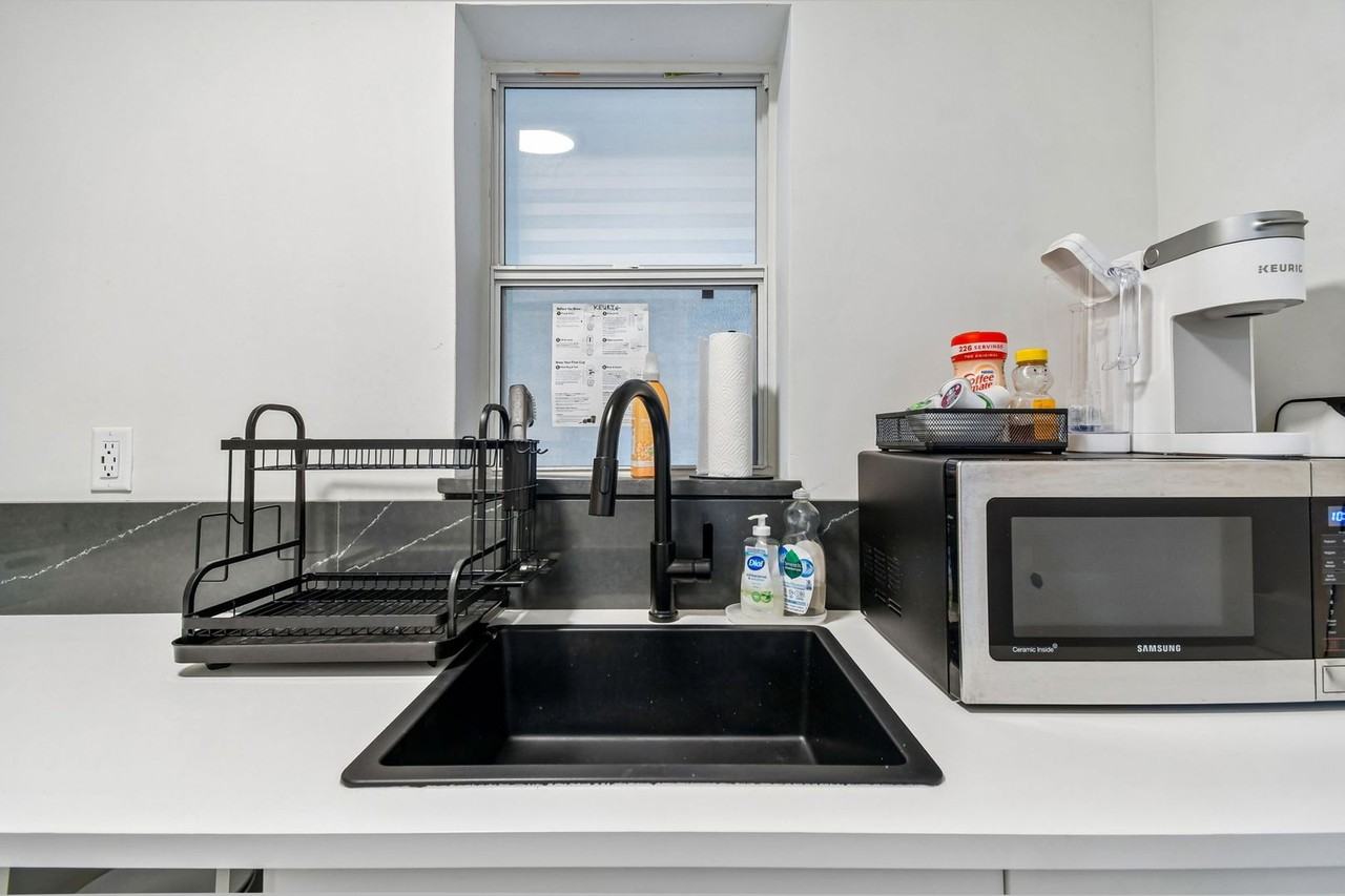 123 Main St - Photo 7 of 18