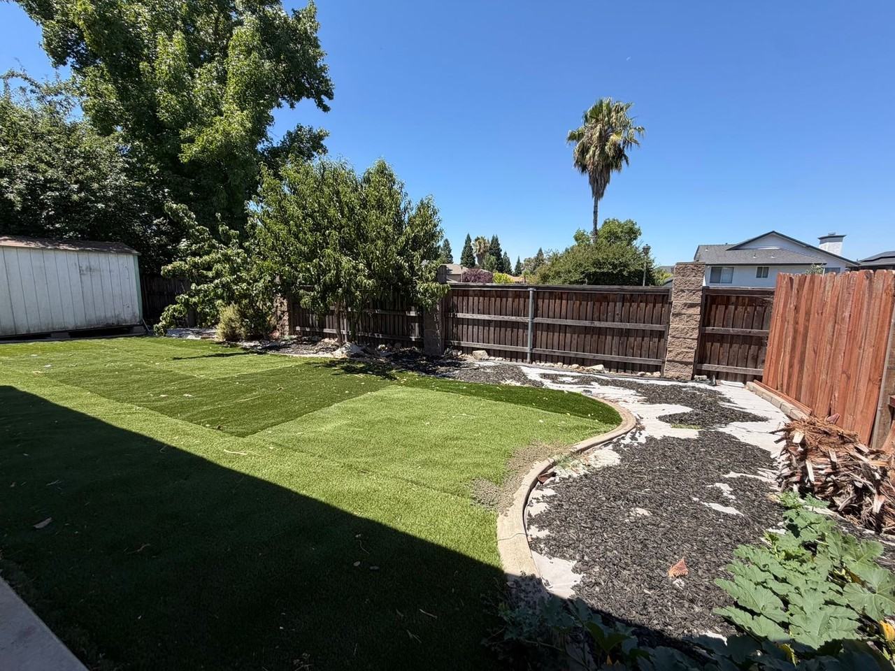 6408 Emerald Dr - Photo 4 of 24