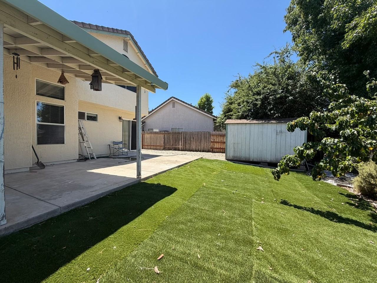 6408 Emerald Dr - Photo 6 of 24