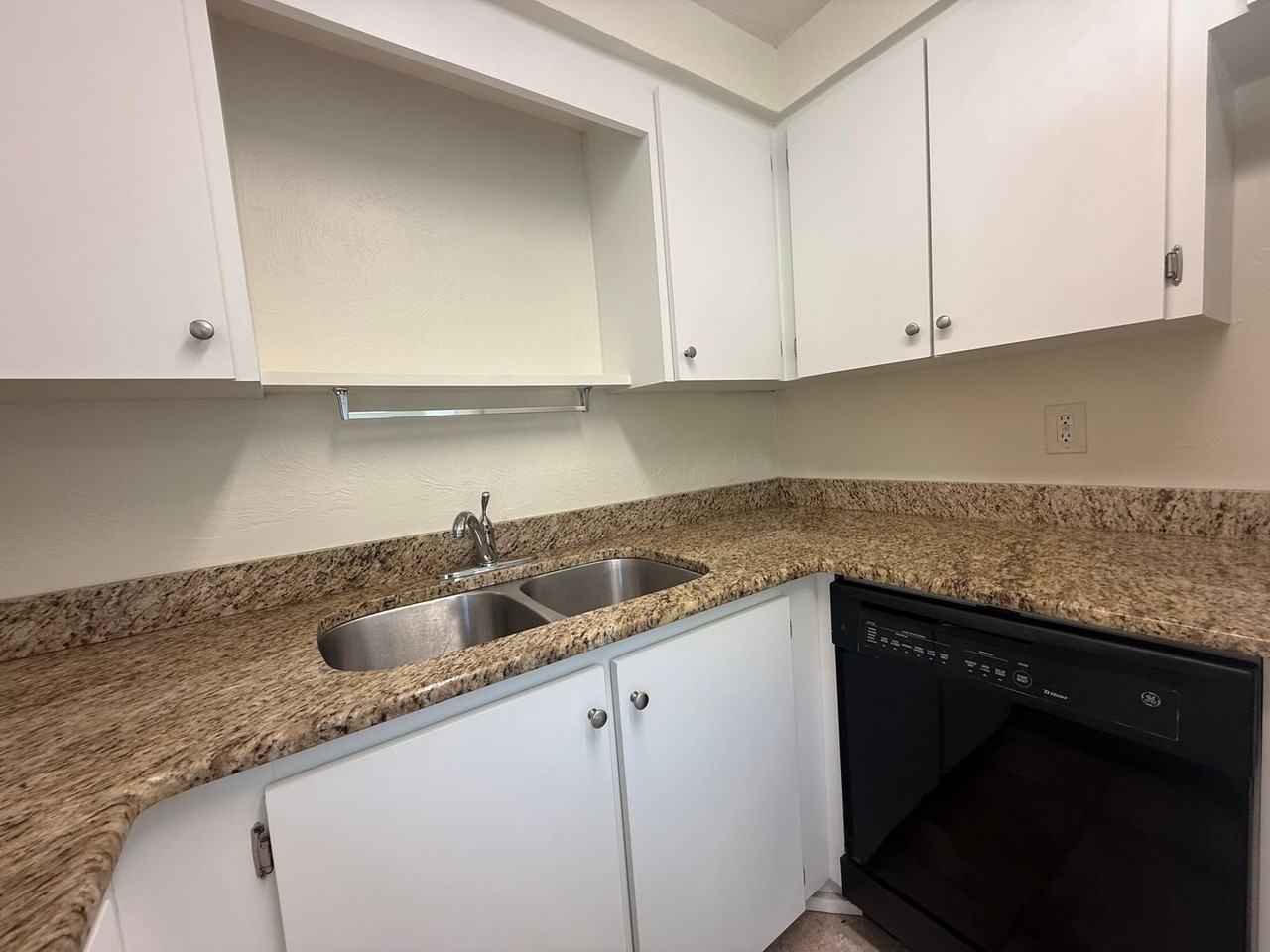 1610 S Palmetto Ave #4 - Photo 7 of 20