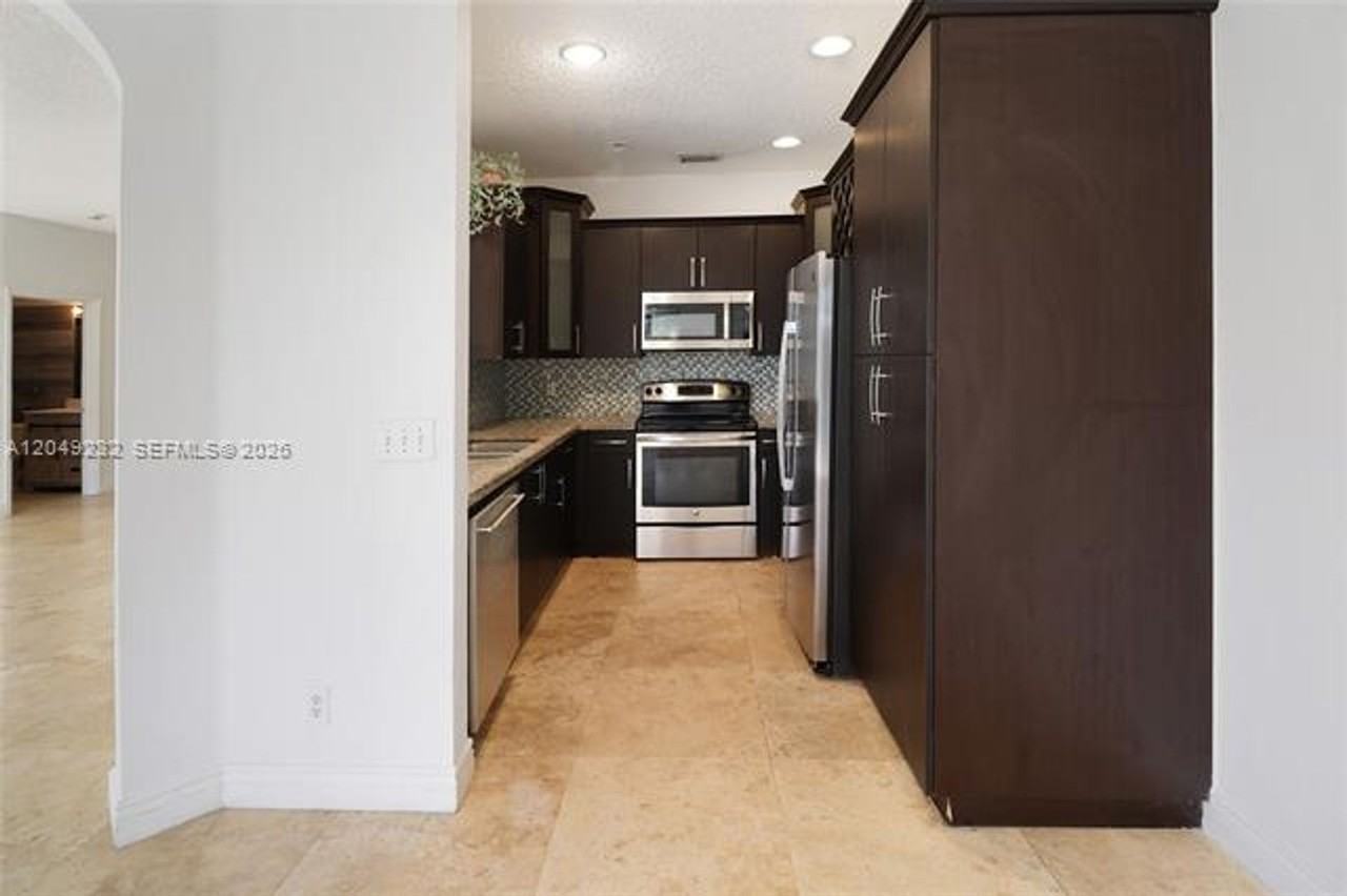 13212 13212 NW 8th St th 13212 - Photo 2 of 44