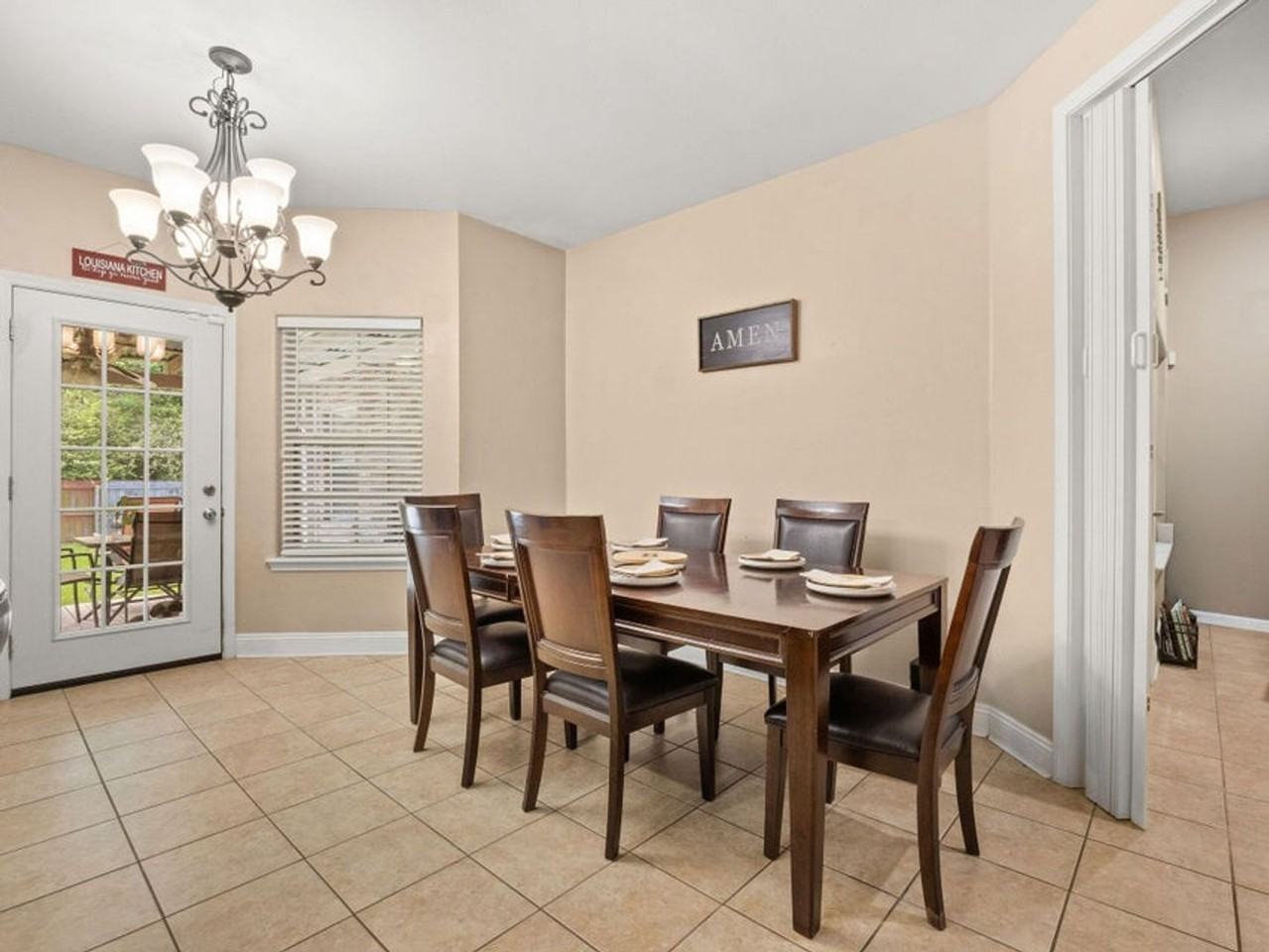 315 Veterans Ln - Photo 6 of 24