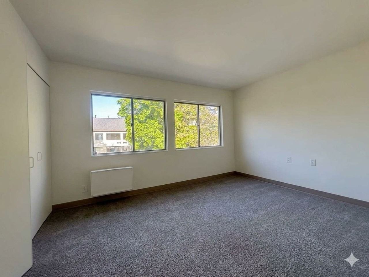 141 13th St - Photo 2 of 10