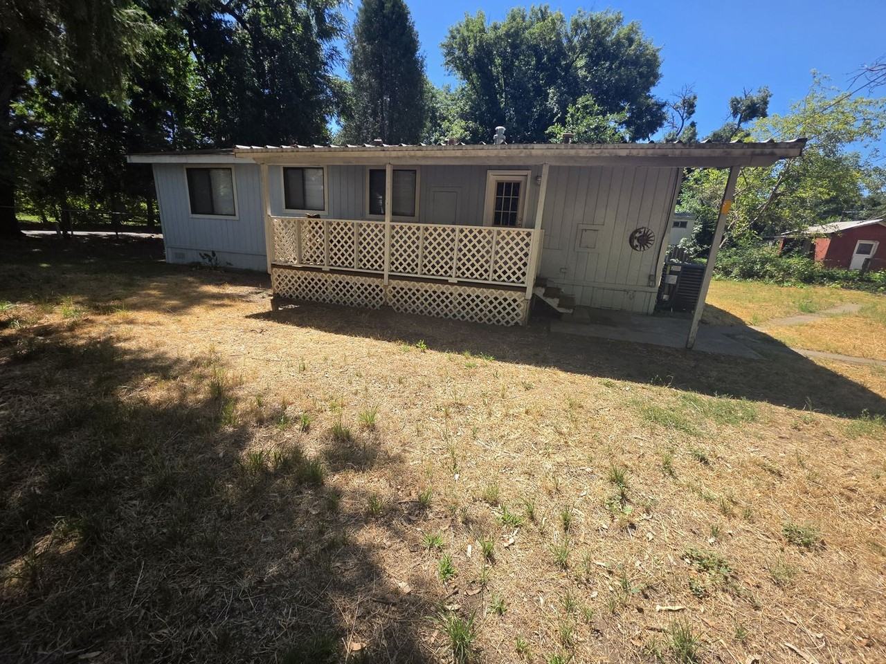 4645 4645 D St - Photo 2 of 31
