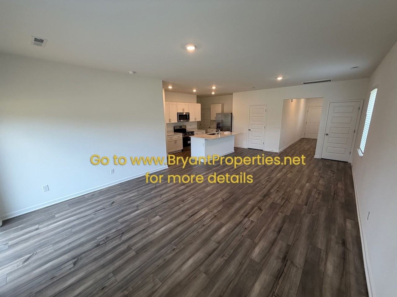 901 Parkside Blvd - Photo 5 of 29