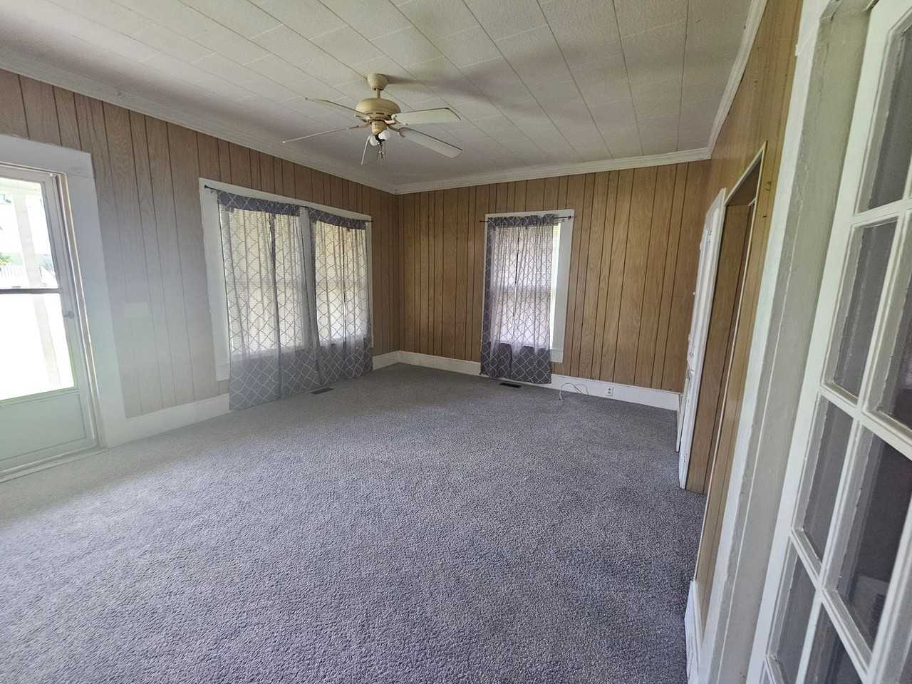 3829 Stevens St - Photo 5 of 17
