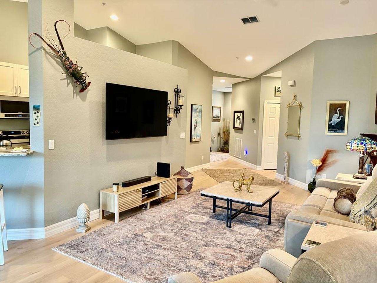 4610 Hawks Nest Dr #202 - Photo 4 of 26