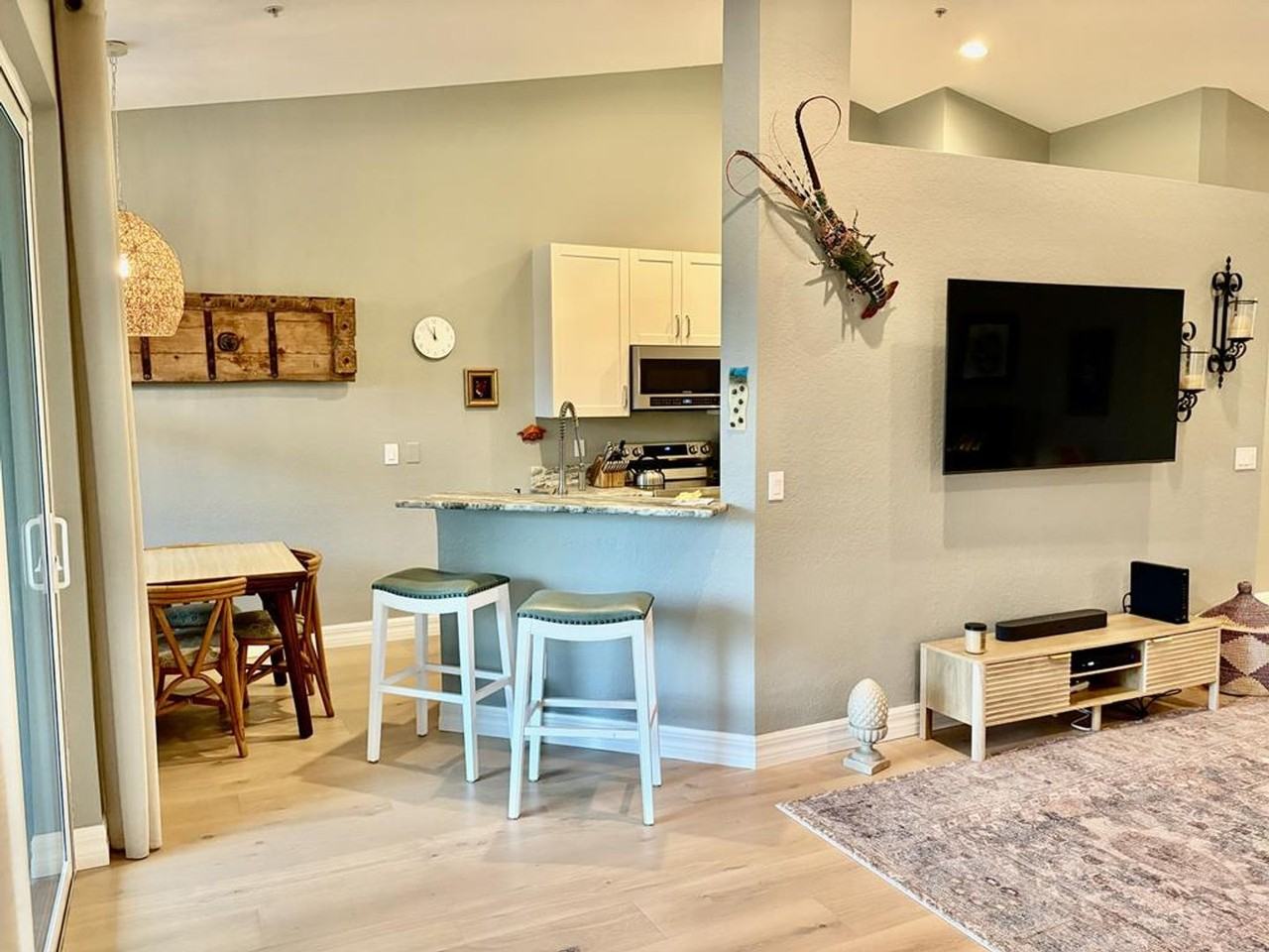 4610 Hawks Nest Dr #202 - Photo 5 of 26