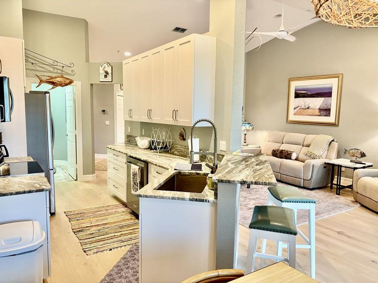 4610 Hawks Nest Dr #202 - Photo 6 of 26