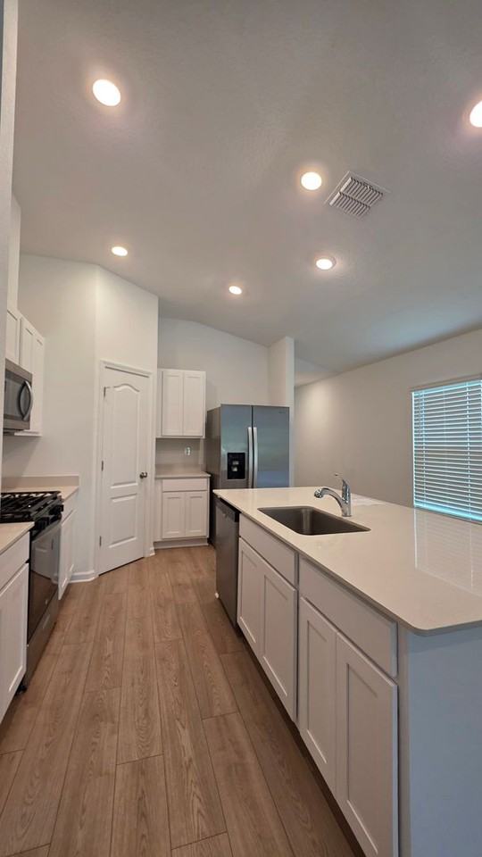 868 Grand Reserve Dr - Photo 4 of 23
