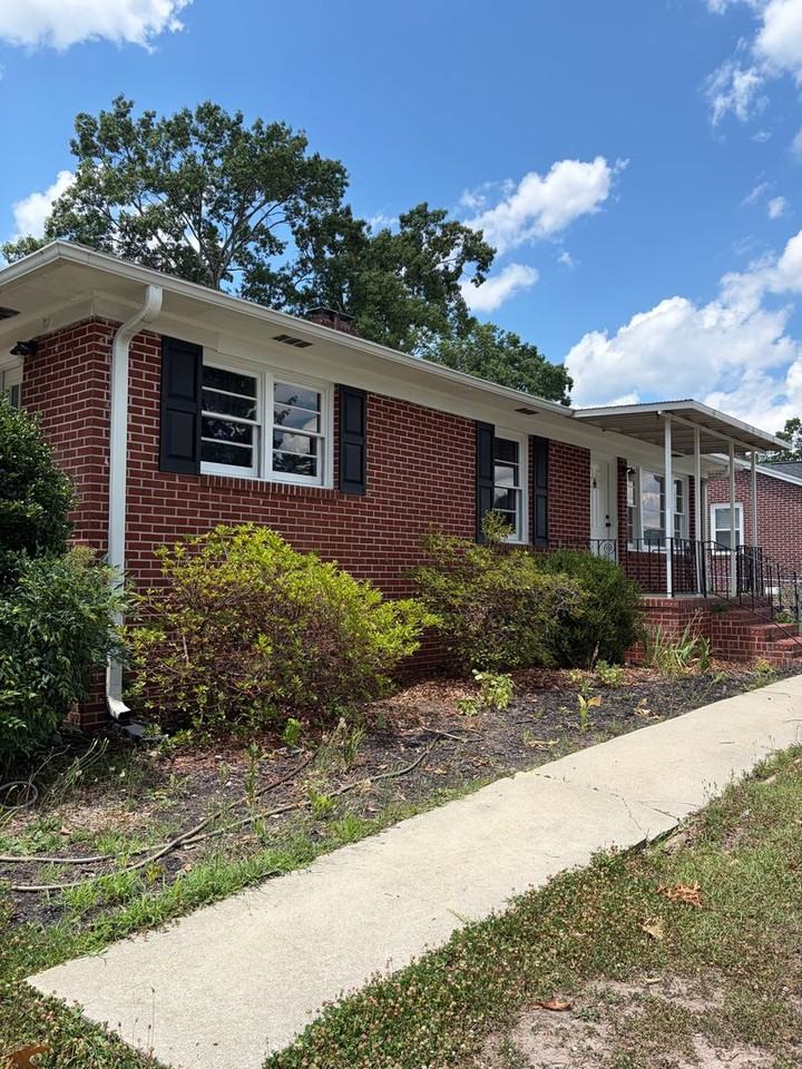 4109 Edwards Rd - Photo 2 of 18