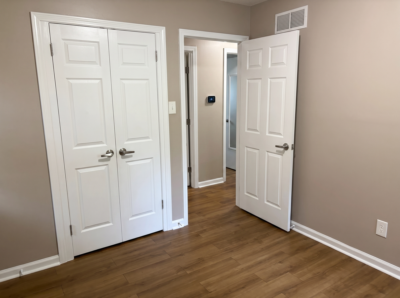812 Leacrest Ave - Photo 6 of 12