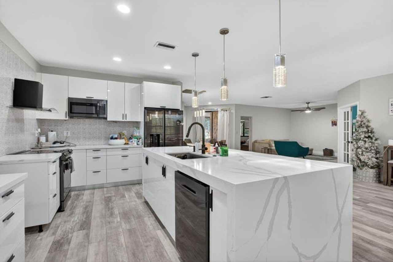 11910 Glenmore Dr #3 - Photo 2 of 21
