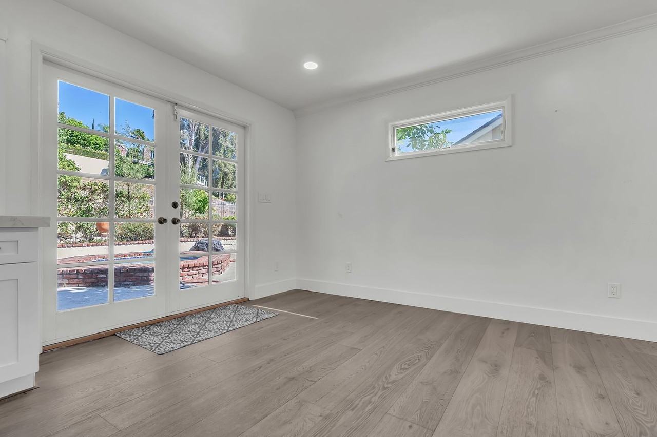 26232 Glen Canyon Dr - Photo 6 of 34