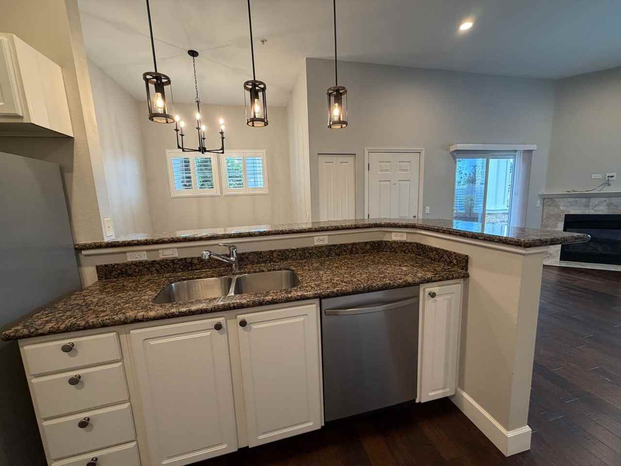 5361 164th Ave Se - Photo 7 of 22