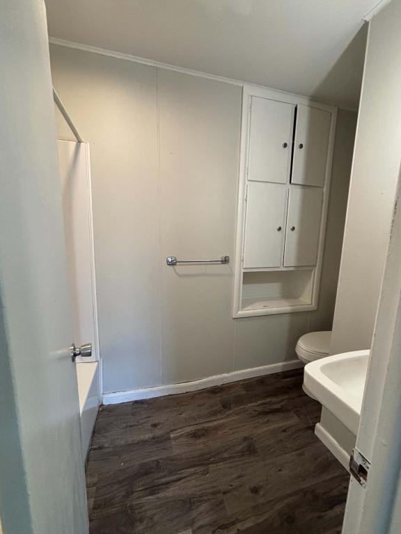 504 E Fort Wayne St Apt 3 - Photo 3 of 5