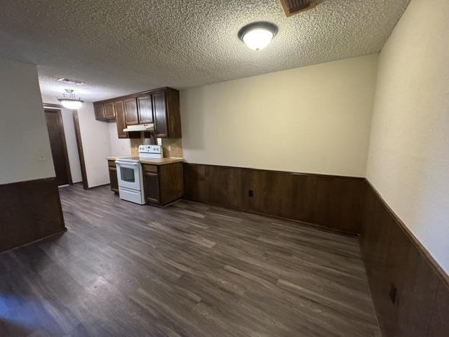 514 Nimrod Rd - Photo 4 of 16
