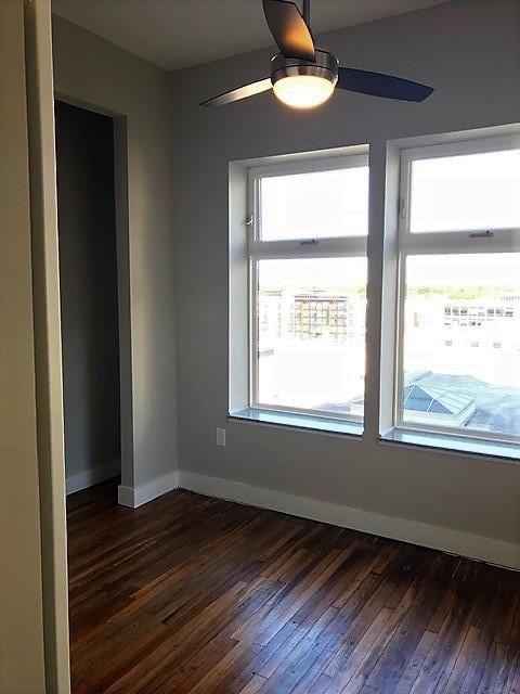 127 N Greene St Apt 401 - Photo 4 of 9