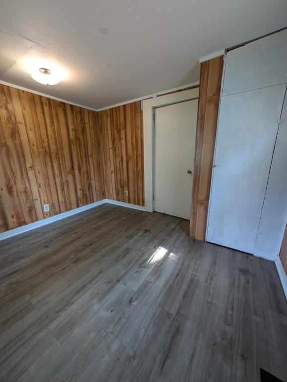 711 N Webster St - Photo 3 of 10