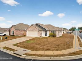 featured image of 18102 Evergreen Dr