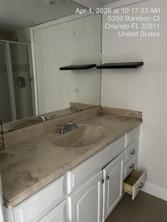 5344 Bamboo Ct - Photo 3 of 12