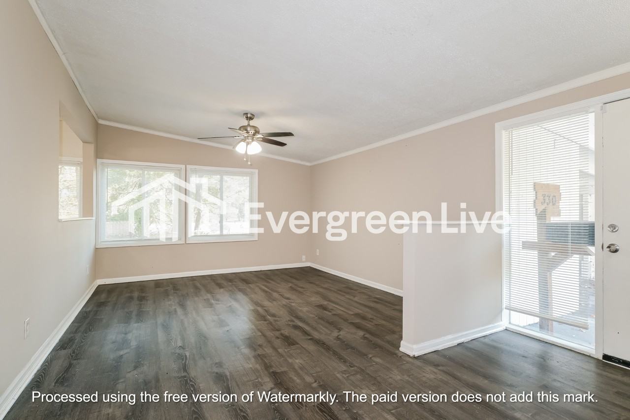 330 Holiday Hill Dr - Photo 3 of 15