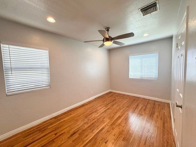 9528 Brierfield St - Photo 7 of 16