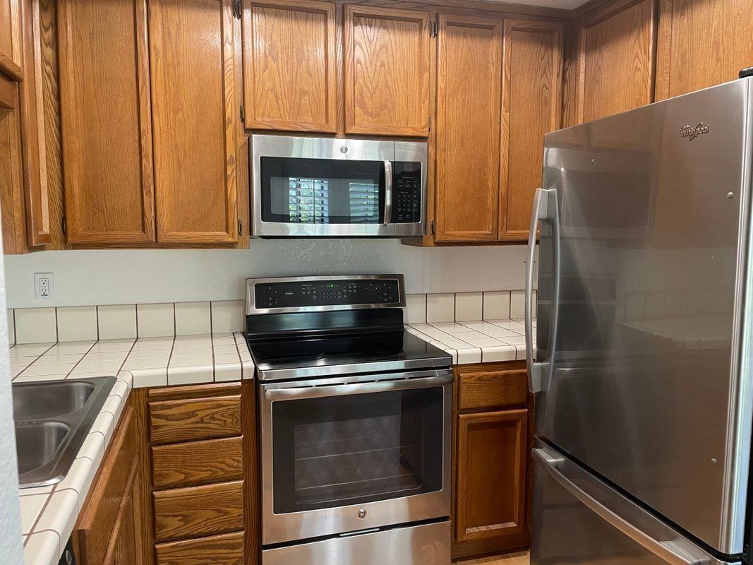 84 Tahoe Ct ##202 - Photo 3 of 3