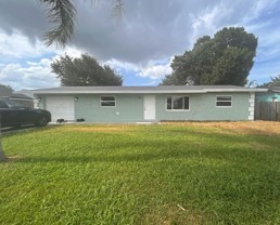 933 Sw Dalton Ave - Photo 1 of 1