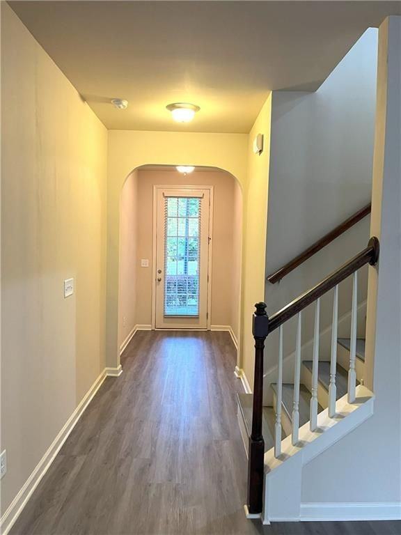 3689 Brockenhurst Dr - Photo 2 of 11