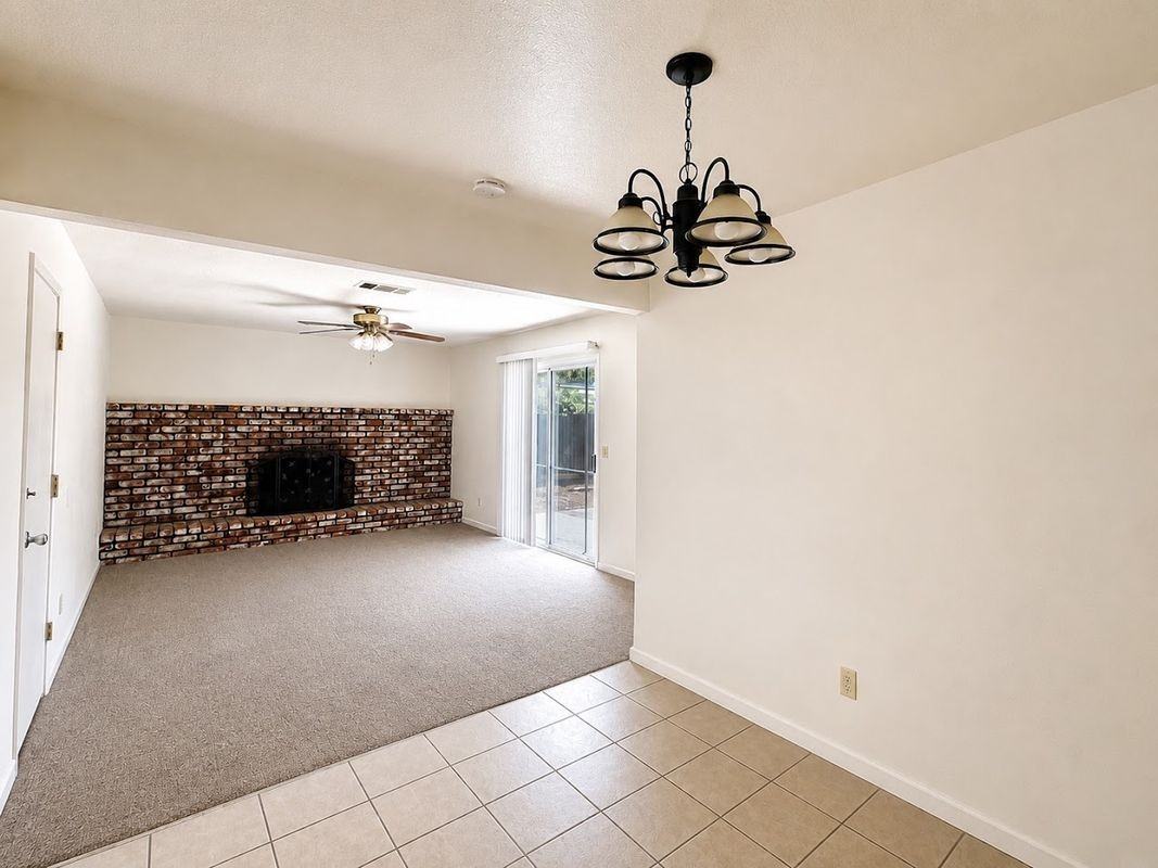 3440 La Jolla Dr - Photo 5 of 24