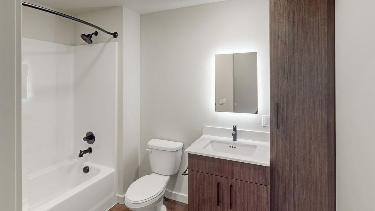 Capitol Hilltop Apartments - Photo 7 of 50