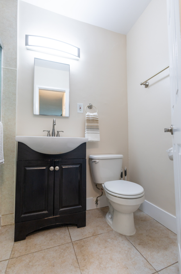 La Casa Blanca - Photo 7 of 45