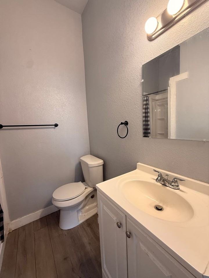 1767 S Broadway (9-Plex) - Photo 6 of 25