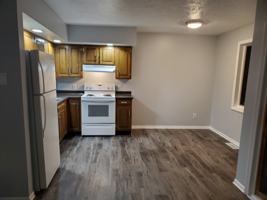 featured image of 16950 Woodland Dr #5