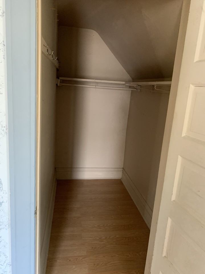 105 Euclid St #2 - Photo 4 of 8