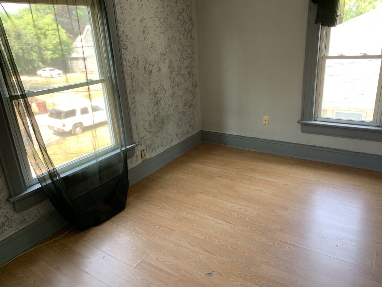 105 Euclid St #2 - Photo 6 of 8