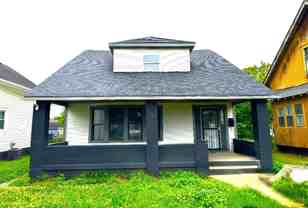 2028 N Dexter St - Photo 1 of 1