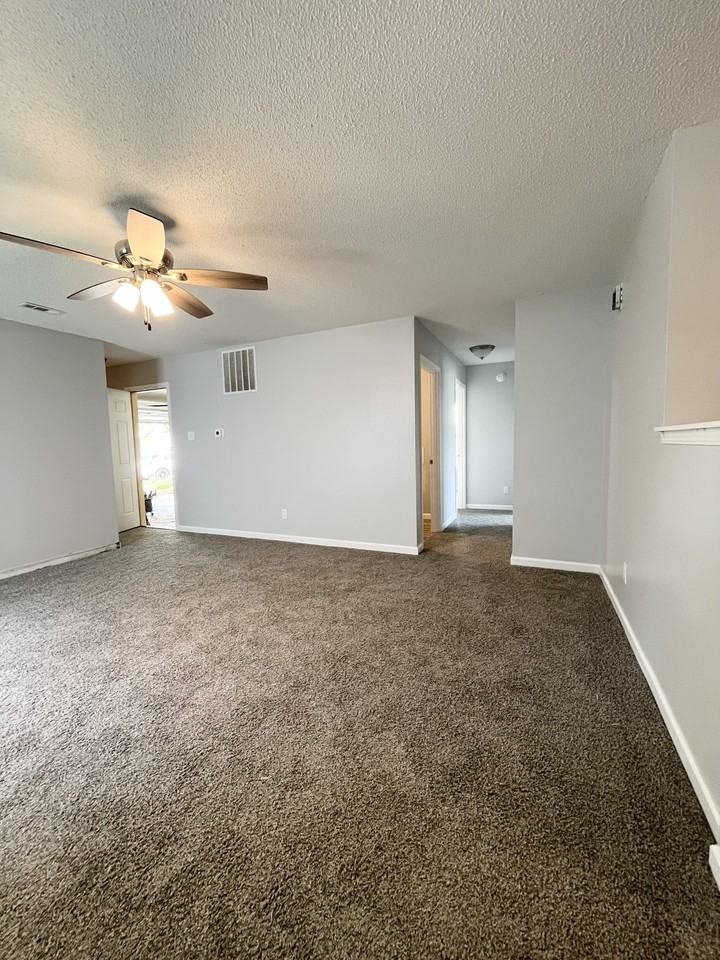 1423 Alonzo Pl - Photo 5 of 17