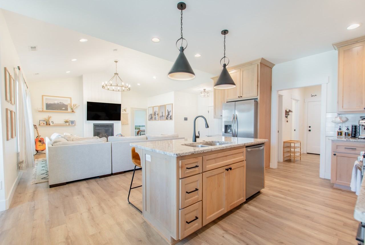 3879 E Pepperwood - Photo 4 of 17