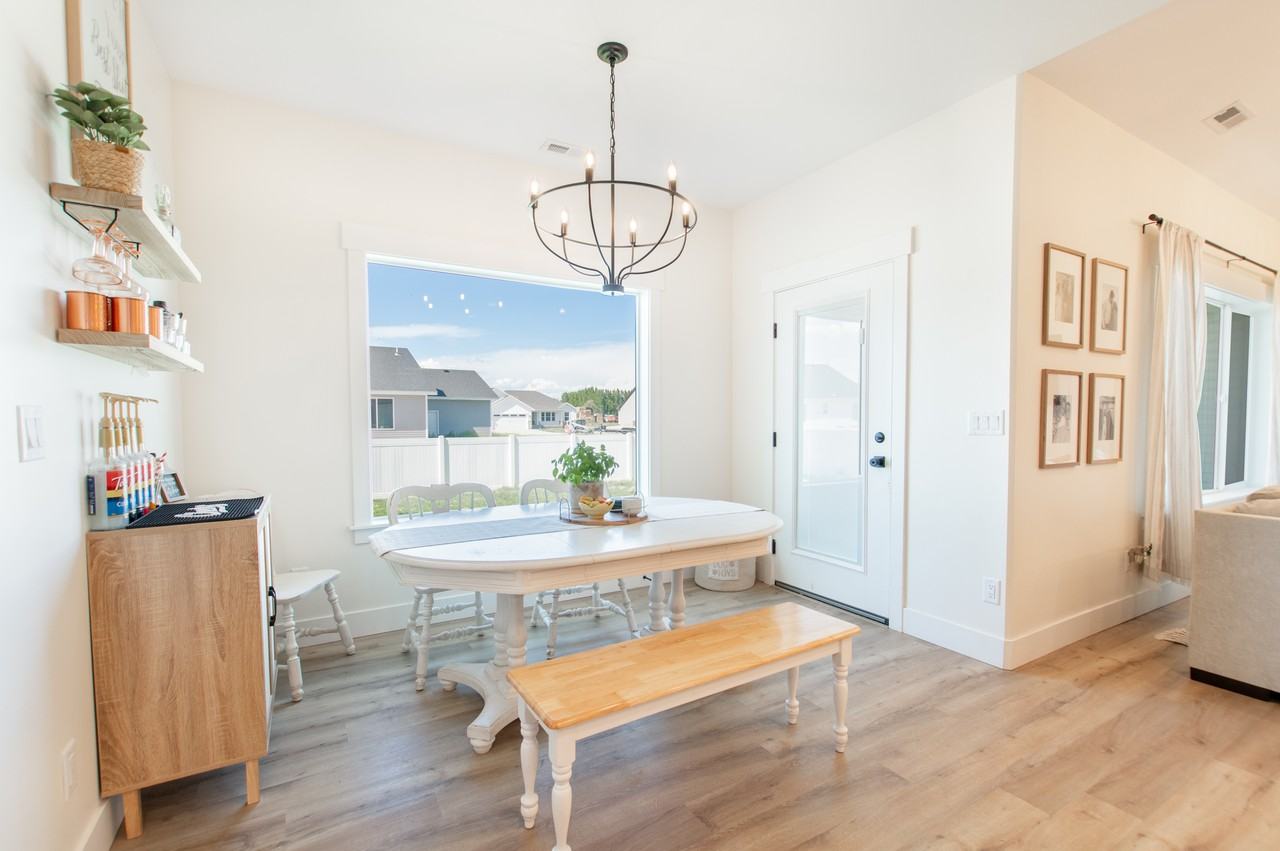 3879 E Pepperwood - Photo 6 of 17