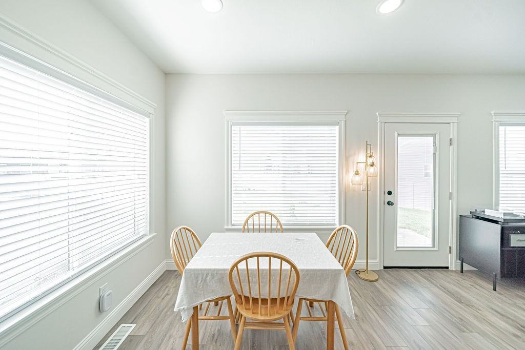 4725 Witts End - Photo 5 of 13