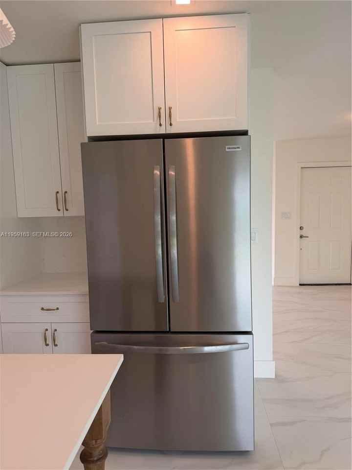 19221 Sw 92nd Rd - Photo 6 of 14