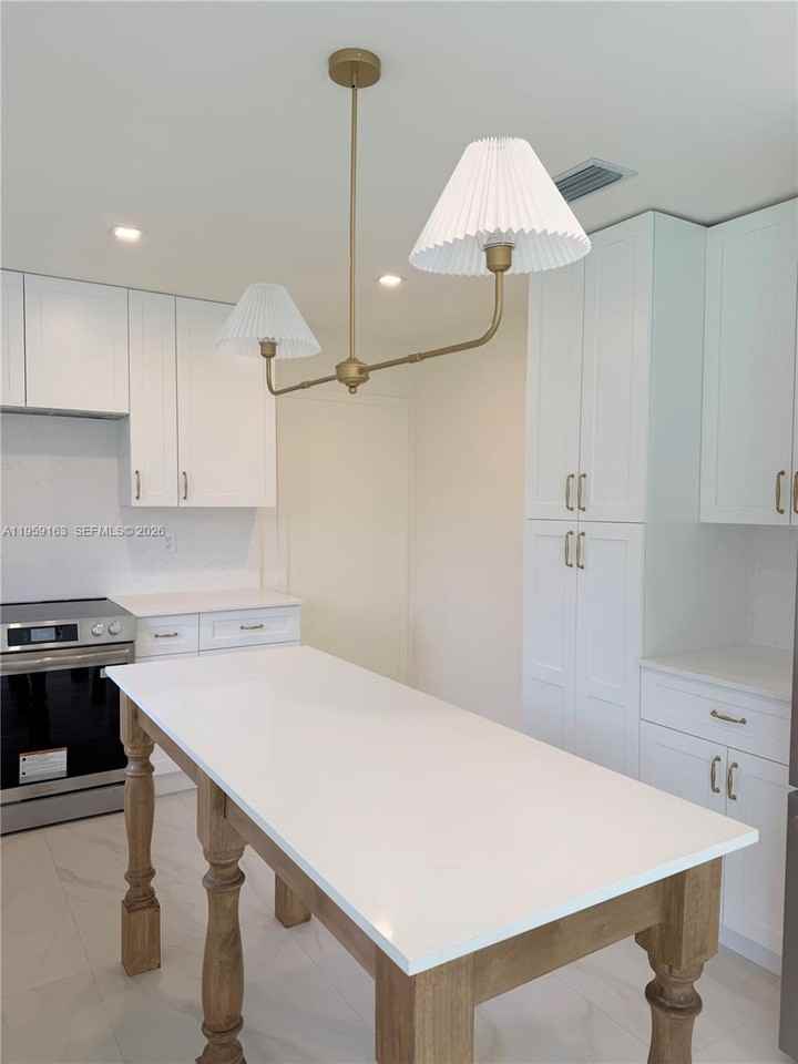 19221 Sw 92nd Rd - Photo 7 of 14