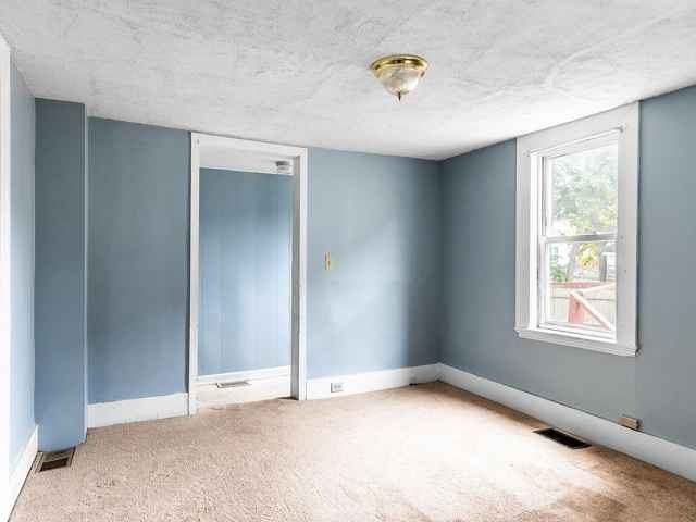 241 Center St #B - Photo 6 of 14