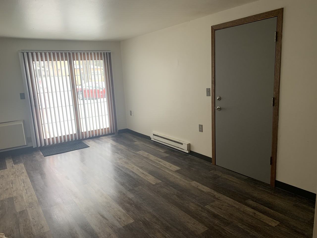 934 930, 932,Iowa Ave, #8 - Photo 2 of 6