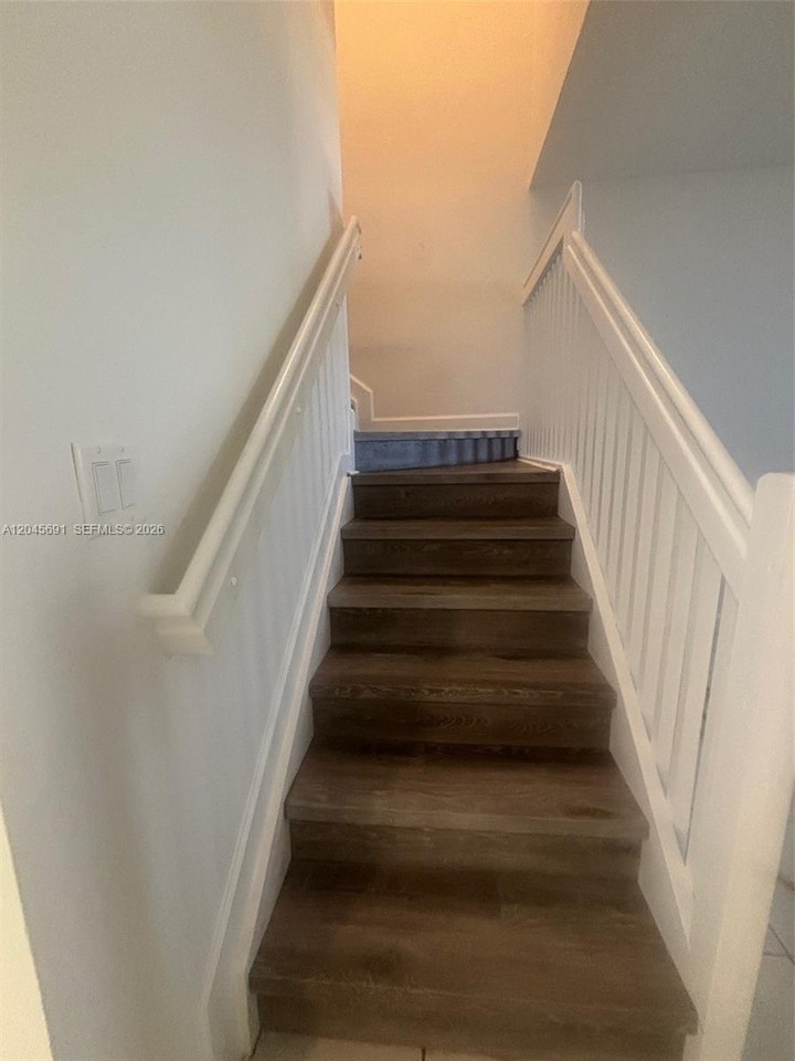 24522 Sw 119th Ct - Photo 5 of 19